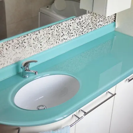 Modern Skyview Apartment La Spezia