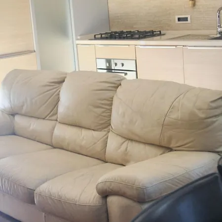 Apartment Modern Skyview