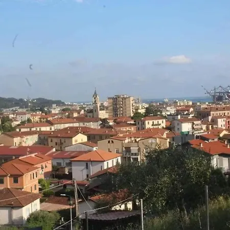 Apartment Modern Skyview La Spezia