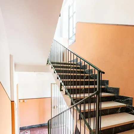 Modern In With Stunning Views - 75 M² Apartament *