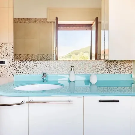 Modern In With Stunning Views - 75 M² La Spezia