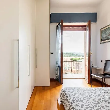 Modern Skyview Apartment La Spezia
